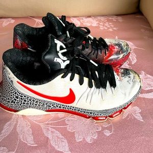 NIKE KEVIN DURANT FIRE & ICE  men size 8 used condition